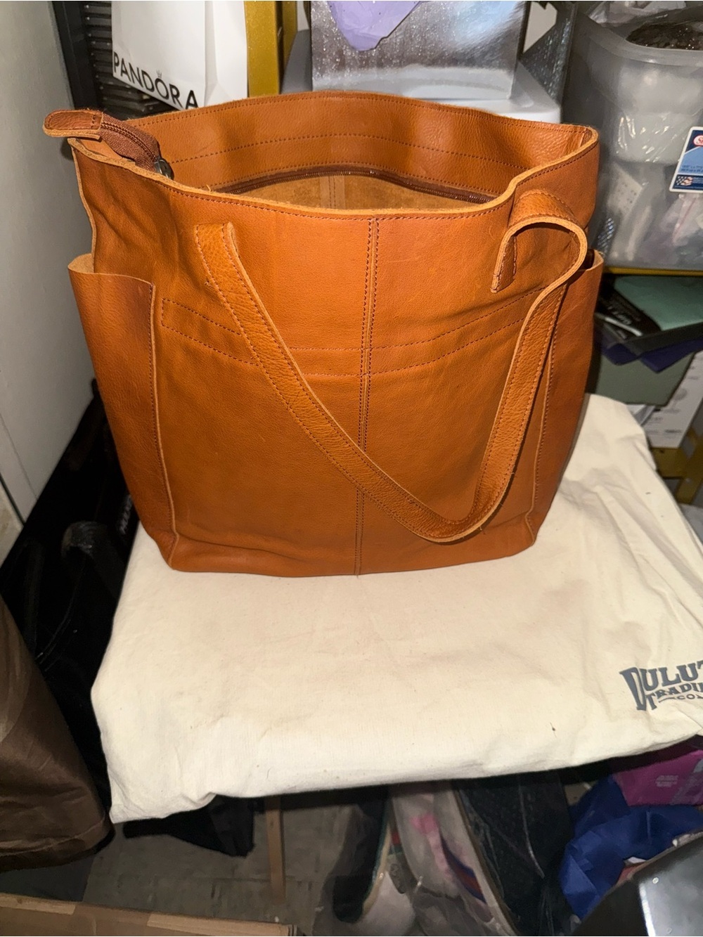 Leather Tote Bag in Cognac - Unbranded